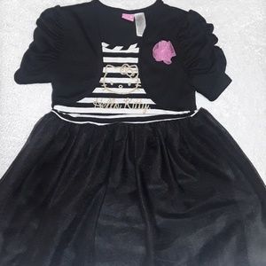 🎀Hello Kitty Black Dress. Girl's Size: L (10-12)